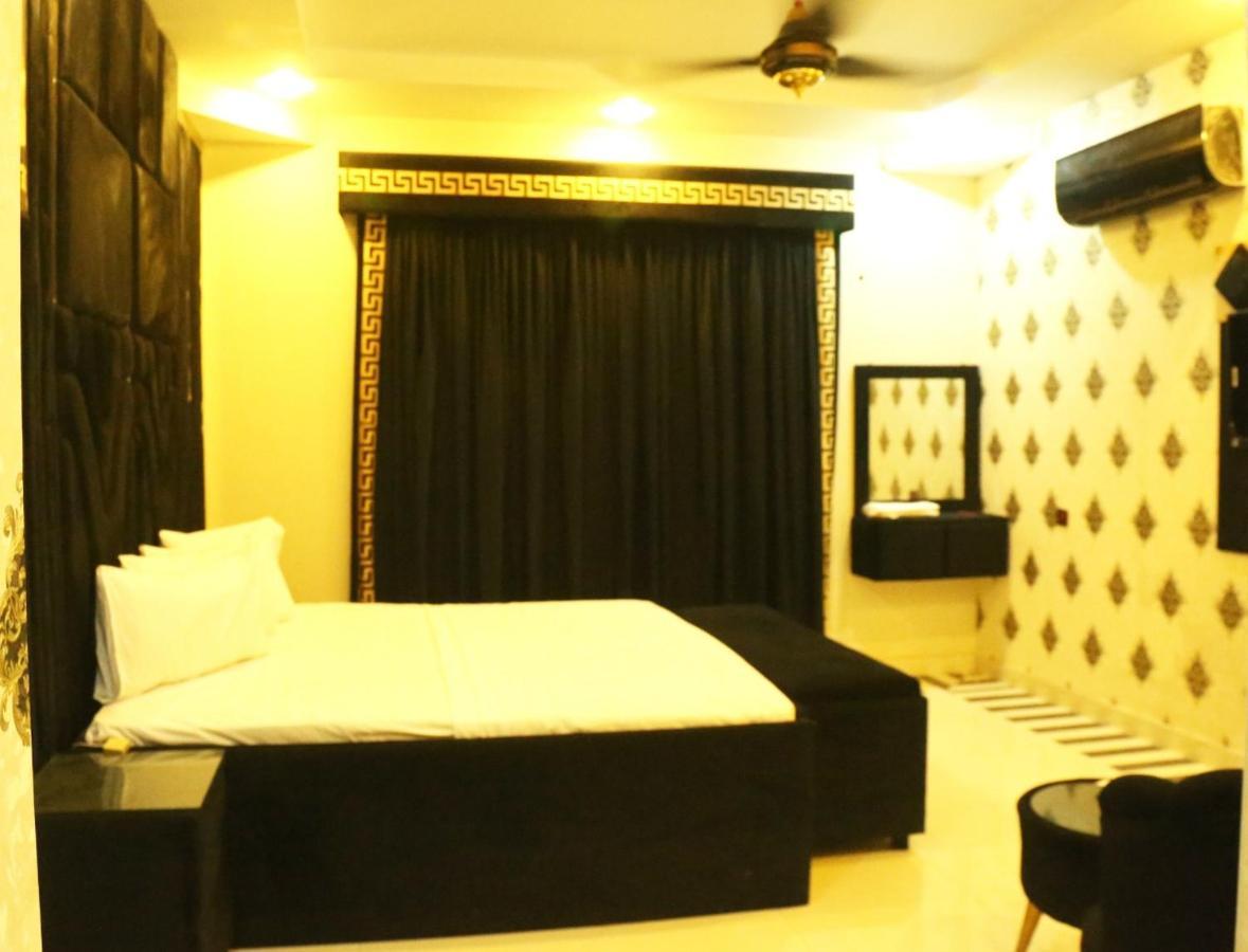 Hotel De Smart Multan Ngoại thất bức ảnh