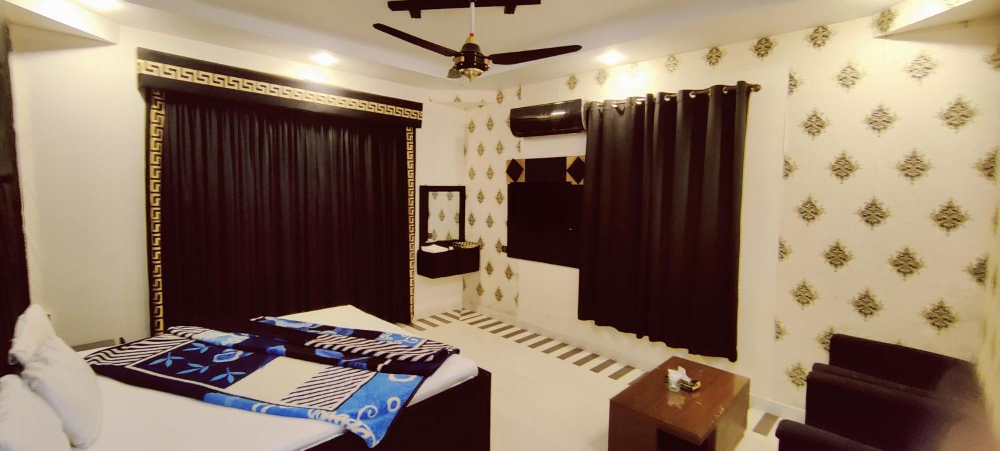 Hotel De Smart Multan Ngoại thất bức ảnh