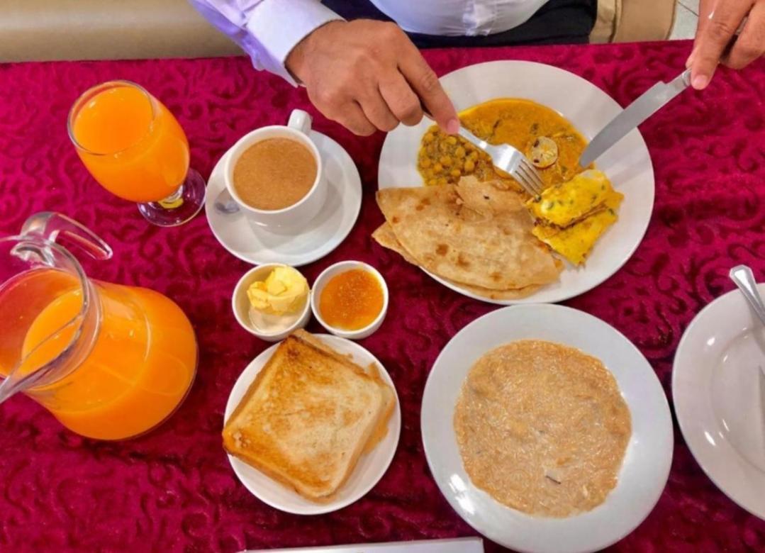 Hotel De Smart Multan Ngoại thất bức ảnh